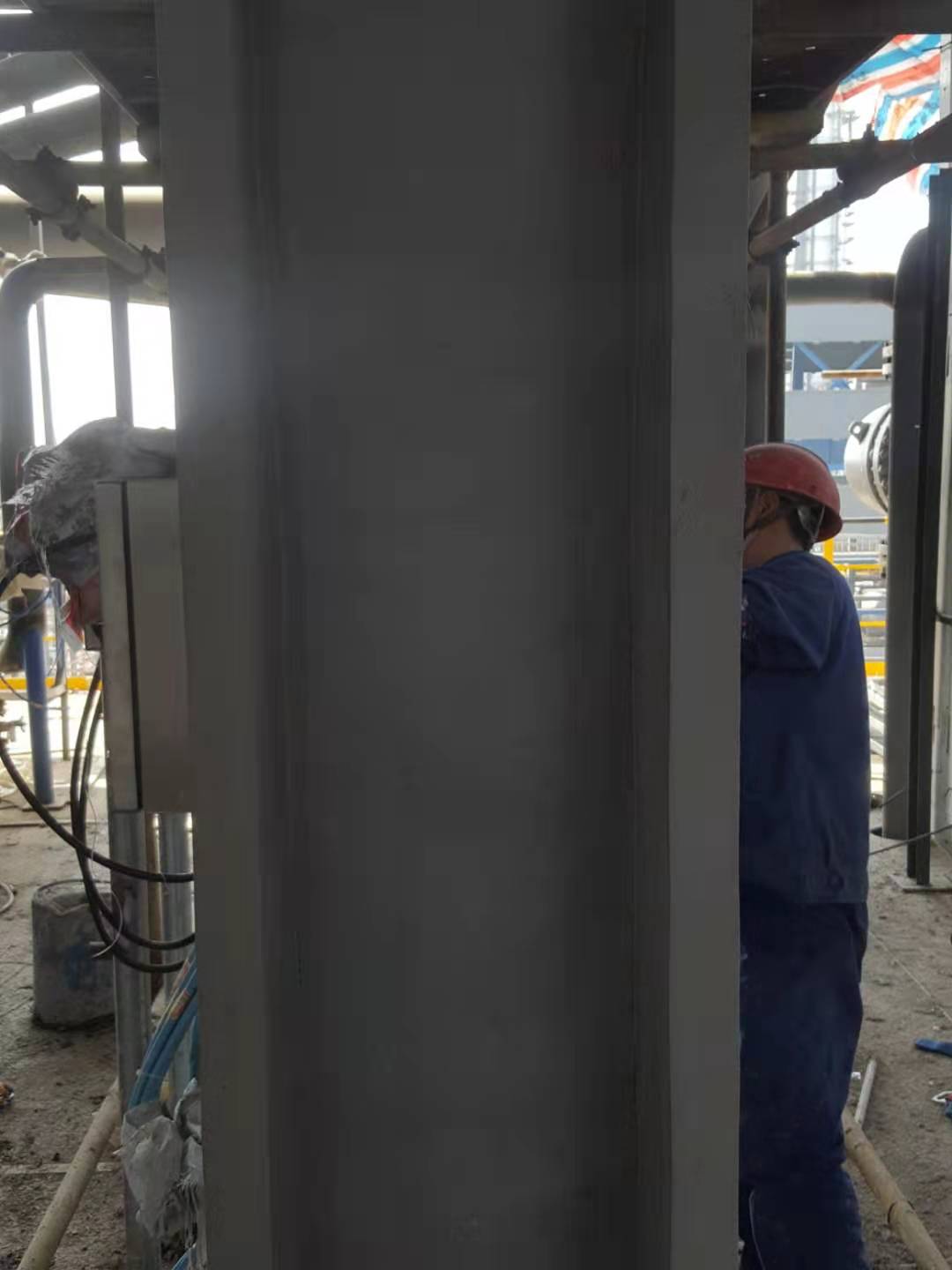 鋼結(jié)構(gòu)防火涂料施工工程現(xiàn)場(chǎng)